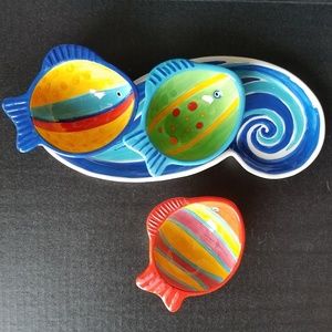 Boston Warehouse Rainbow Fish Serving Set